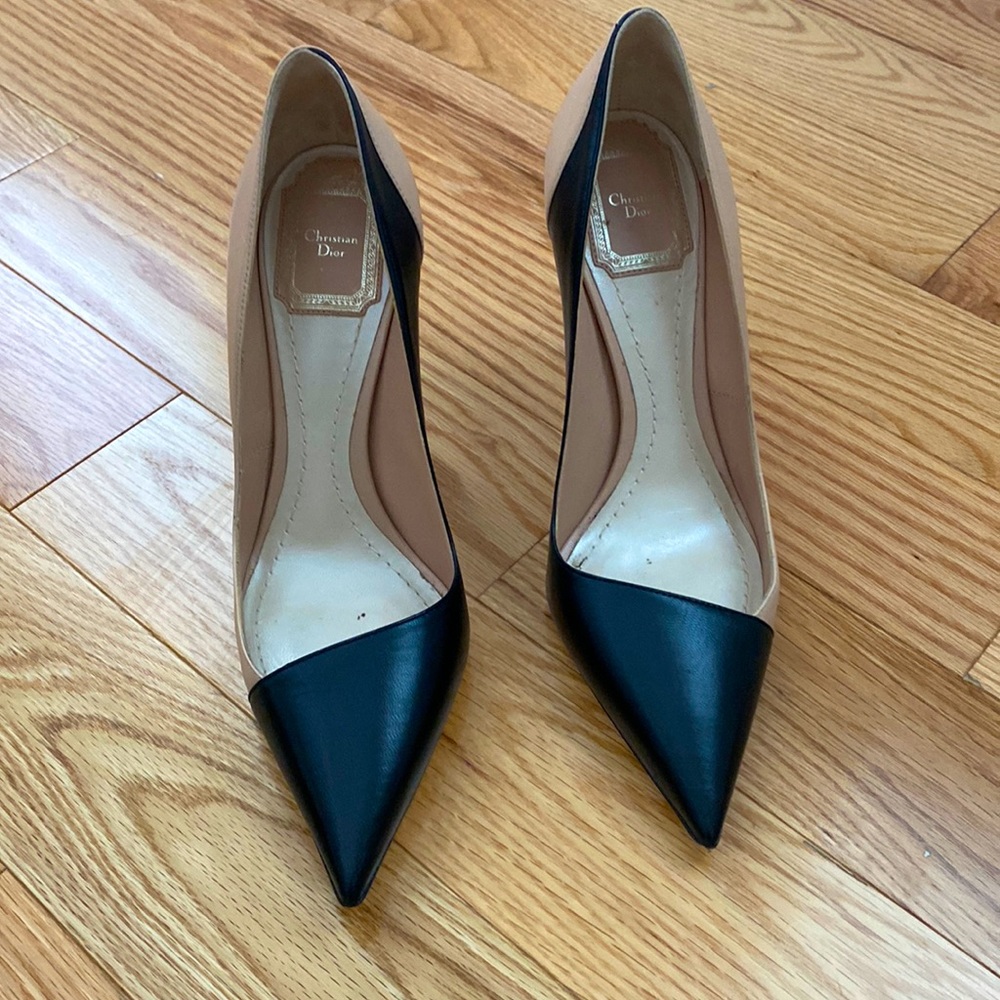 Christian Dior Black and Tan Pumps